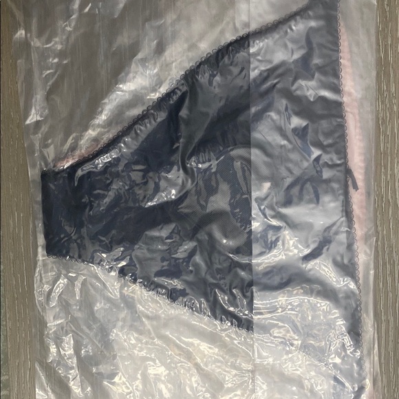 COPY - NWT Ettie Brief black AP 3 US6/AP 4 US8 - Picture 4 of 7